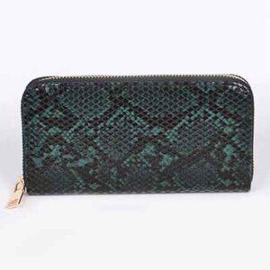 Snake Print Wallet / Python / Zip Around / Green & Black - NWT